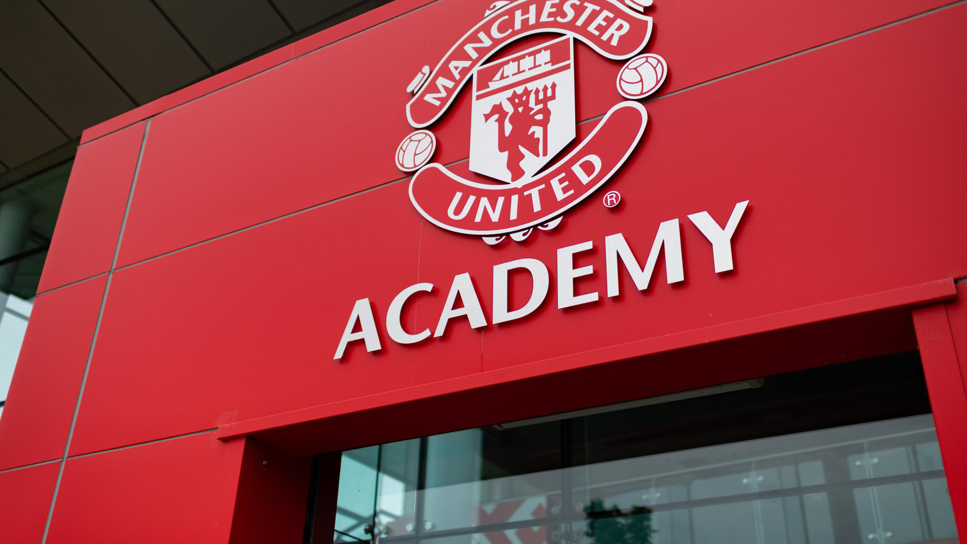 NCE-Soccer-will-face-Manchester-United-Academy-this-summer